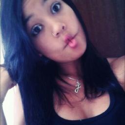 - Belieber & Dreamer , amo minha familia , amigos & musica *'
