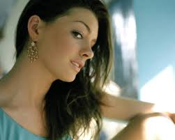 I am Stella Prime and i am Ninja and a autobot and im am in love with my bee and i am princesses ~xoxo (Transformer RP)