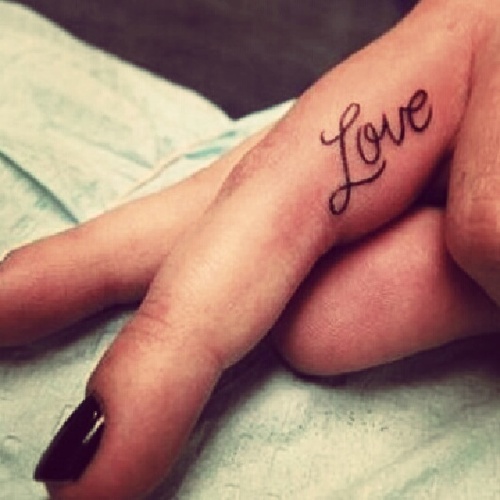 TheWorldLove_'s profile picture. Amor es una palabra con mucho valor, que la gente a penas valora