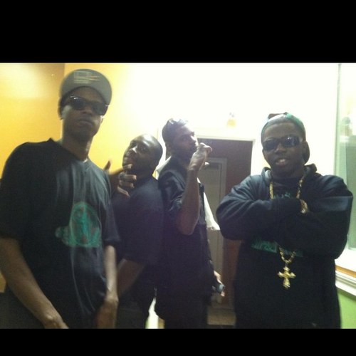 #StreeTMoBB 2 B Checkin In.... DSE/Hustle V!!!! Follow us @quaboshawty & @itsitsDaKidd!!!! #TTU