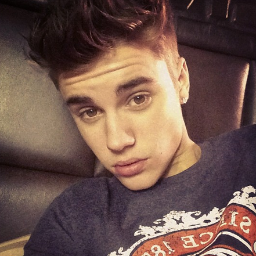 Follow @thegomezbiebers and she'll follow you back!
