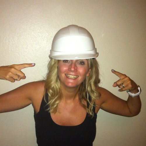 chellejones818's profile picture. 