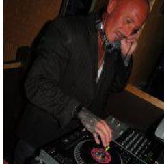 DJGaryMichael's profile picture. 