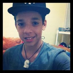 Don't Worry be happy.. (: