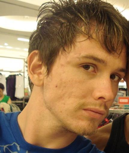 Engenheiro, desenvolvedor, nerd, fazedor de gatos... e muitas outras coisitas...