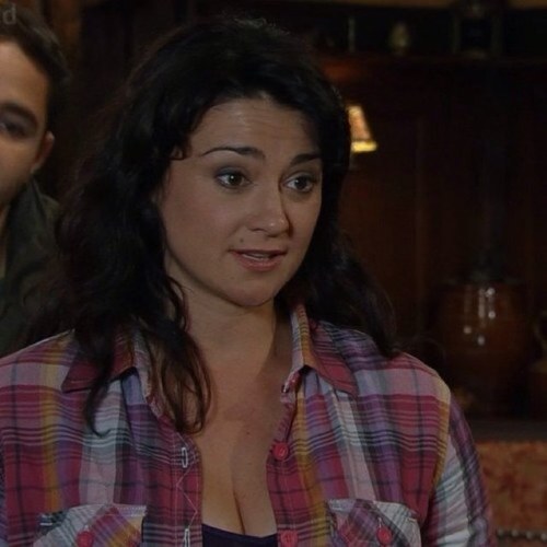 MoiraBarton_'s profile picture. Wife to the lovely John Barton (RIP) and mother to three beautiful children Adam, Hannah and Holly.