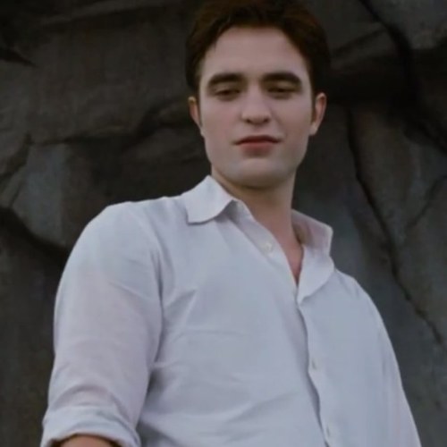 dgjhcbnjhg's profile picture. 