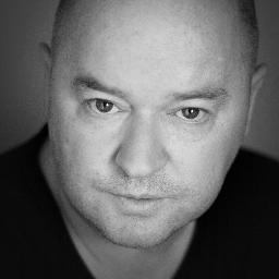 Actor living in Wales And London available for hire and reward will work for hard cash or cake and SEEKING REPRESENTATION