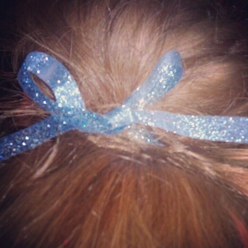 Just a little'ole blonde country girl. Obsessed with @HunterHayes (: TwitBff- @srattybitch :)