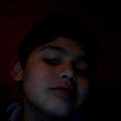 Hola! Me llamo Sebastian soy hincha de San Luis de Quilloa y de la U. Me gusta jugar futbol.