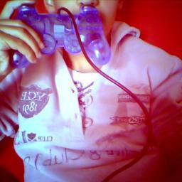 Eu sou um , @_P1S1C0P4T4 //minha mamãe é uma              @brabuletagorda_  // e o resto é tudo @AdoIescentes// É Nois Tudo V1D4 L0K4 kkk'