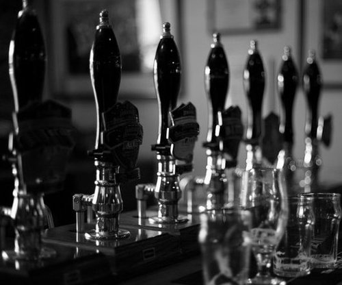 DoYOUlikeBEER's profile picture. Do you like beer? Do you enjoy tasting the complex varieties of beers? Info &  news and discoveries of beers, ales & stouts, oh my. FB: http://t.co/AetDqukLmI