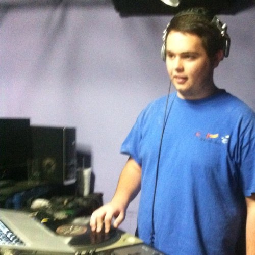 Im Austin Moore, aka DuBz, new up and coming artist. BAMA