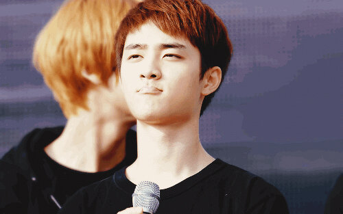 Parody Account for 엑소 경수 'roll like buffalo'. Fantalk? Allowed! Talk in english only. In charge of Lead Vocalist on EXO K  #93line