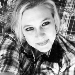 OhlerStephanie's profile picture. LOVE my family!!