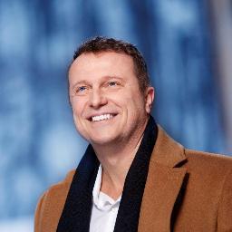 DagStorli's profile picture. Salesperson, Kendoka, Amateurish musician, Reader/student, Badminton player