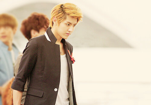 [V] @IntEnt_RP | EXO M Leader, Kris | 90line | We are one, we are EXO