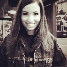 Tiziana_Lia_'s profile picture. Freelance Fashion Stylist based in London