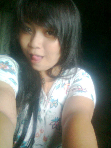 I'am is simple girl and i dont like boy BulSHIT