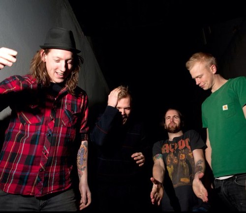 Københavnsk rockband der leverer  lømmelboogie til folket.