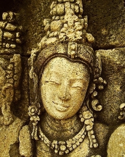 IlmuArkeologi's profile picture. Disini kita merekonstruksi sejarah, menguak masa lalu, membongkar Misteri. Berbagi #IlmuArkeologi dalam pencarian hakikat kehidupan.