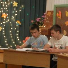 rus_arip's profile picture. Обычный ученик обычной школы. Увлекаюсь баскетболом и много всего другого