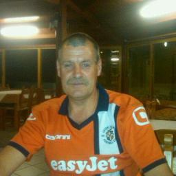 Life time Luton Town fan. Enjoy watching the Hatters.COYH