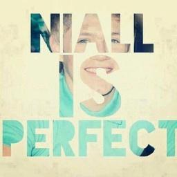 I love one direction
i love harry and niall and zayn and louis and liam.