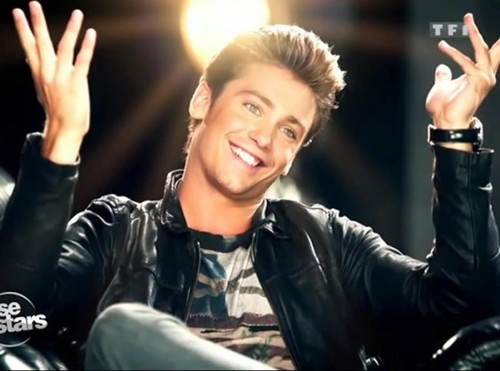 Compte Twitter pour les fans francais de Bastian Baker!!