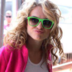 Você é minha fonte de ar,inspiração,você é minha vida.
Tenho orgulho de ser sua fã @Lua_Blanco
