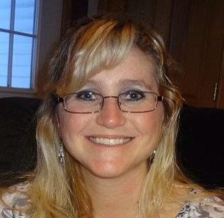 Wife, mother of 4 boys, teacher, essential oil user, environmentalist, scrapbooker