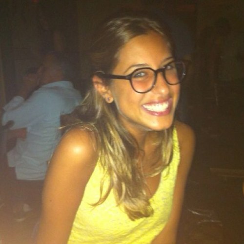 rheamooo's profile picture. 