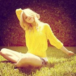 14. #Sager. Loving Halston and Suportt her. HOW TO ROCK!