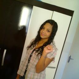 Me chamo, sueli, tenho 14 anos estudo, como, bebo, saio. torço pro são paulo  :)   #Diz o que quiser, de mim menos o que, não sabe. Fallow ?!