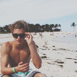 Cody Robert Simpson Não e Um Nome Comum e o Nome Do Meu Marido . 143 Não e um Número Comum.... Simpsonizers São Minha Familia. I Love .