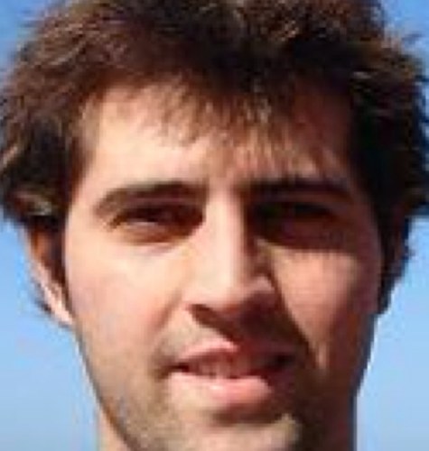 emoralbenito's profile picture. Economista