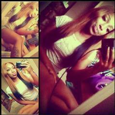 Follow Me nd Ill Follow Bck #TeamFollowBack nd u shld deff follow My Big Sis @ZaryTarynn & @KissinBitches_ follow her too or Just kill yoself