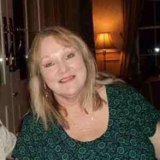 Single mother of 4 beautiful girls. Work with the Caring NHS Doh! Love reading, witty & funny people. Armagh N. Ireland.