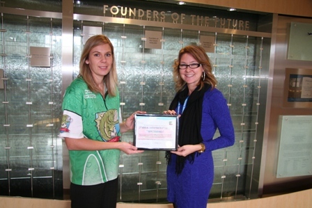 AshleyMacInnis1's profile picture. 