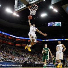MSUbBallUpdates's profile picture. This page will keep you updated on all of Murray State mens basketball success, with scores and highlights of the 2012-2013 basketball season. #racernation