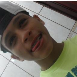 Vou apelidar meu coração de fogo , porq com fogo ninguem brinca !!!!!! , FOCO, FÉ, FORÇA.... SE QUE ME CONHECER ME ADD NO MSN : viniciusdapg_@hotmail.com