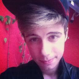 Since:01.09.11 Donas : Daiana & Michelly Oficializado:02.09.11. Um Fc para dar um gostinho do nosso amor pelo @pedrinhoGARNET.