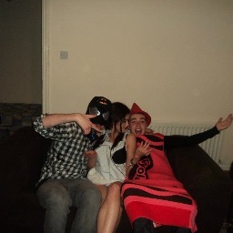 AdamEmerson3's profile picture. College life !! :D