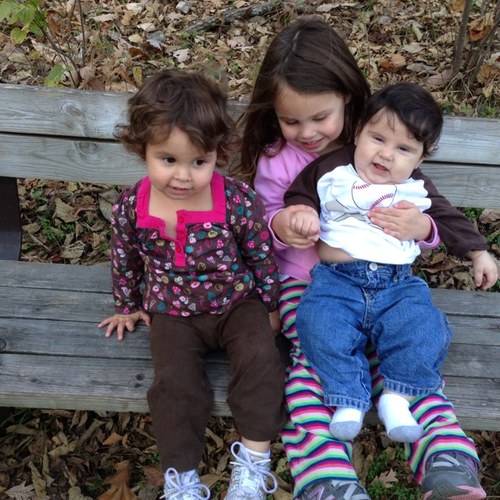 ellisonarauz's profile picture. 