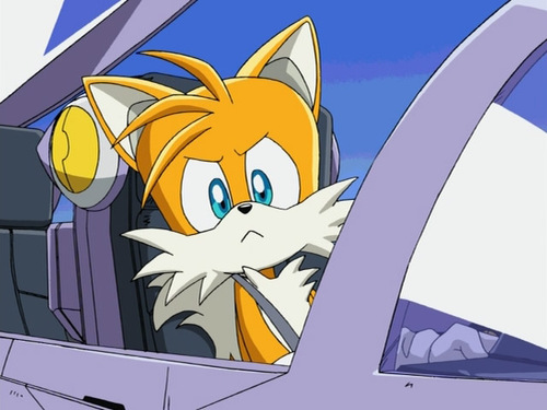 Tails, fiel compañero de Sonic, I BELIEVE I CAN FLY, hago avioncitos hasta de plomo, creador de las 2 colas voladoras. #SpanishFakeMobius