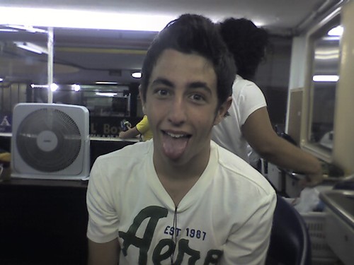 Ta no jeito de anda, ta na maneira de fala (8) hahaha', 

Ousado e Alegree
