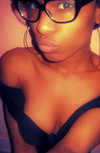 Fuqk_aO_OBitch's profile picture. 