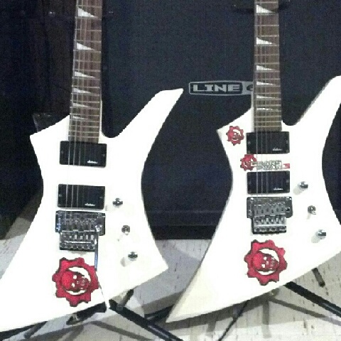 fyrewolf19's profile picture. 