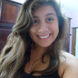 Quando eu tinha 5 anos, minha mãe sempre me disse que a felicidade era a chave para a vida .