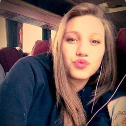 Soofly16443's profile picture. Hii...My name is Dayana..i have 18 years old..3 I love my music and i love One Direction 3